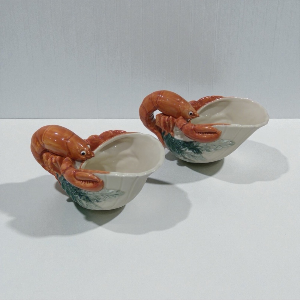 Fitz and Floyd Ceramic Lobster Pitcher Set. Set of 2